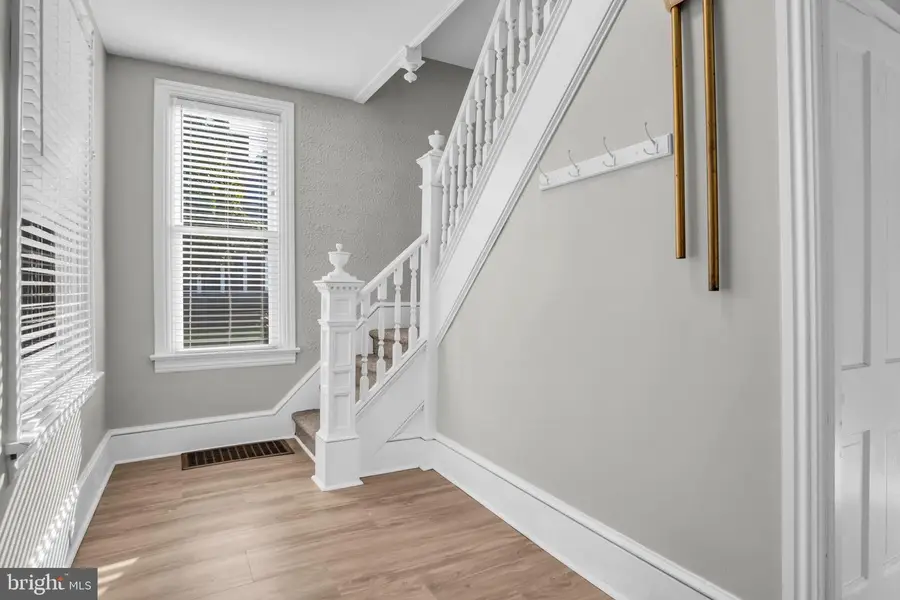 221 N Sixth St, Chambersburg, PA 17202 - #3