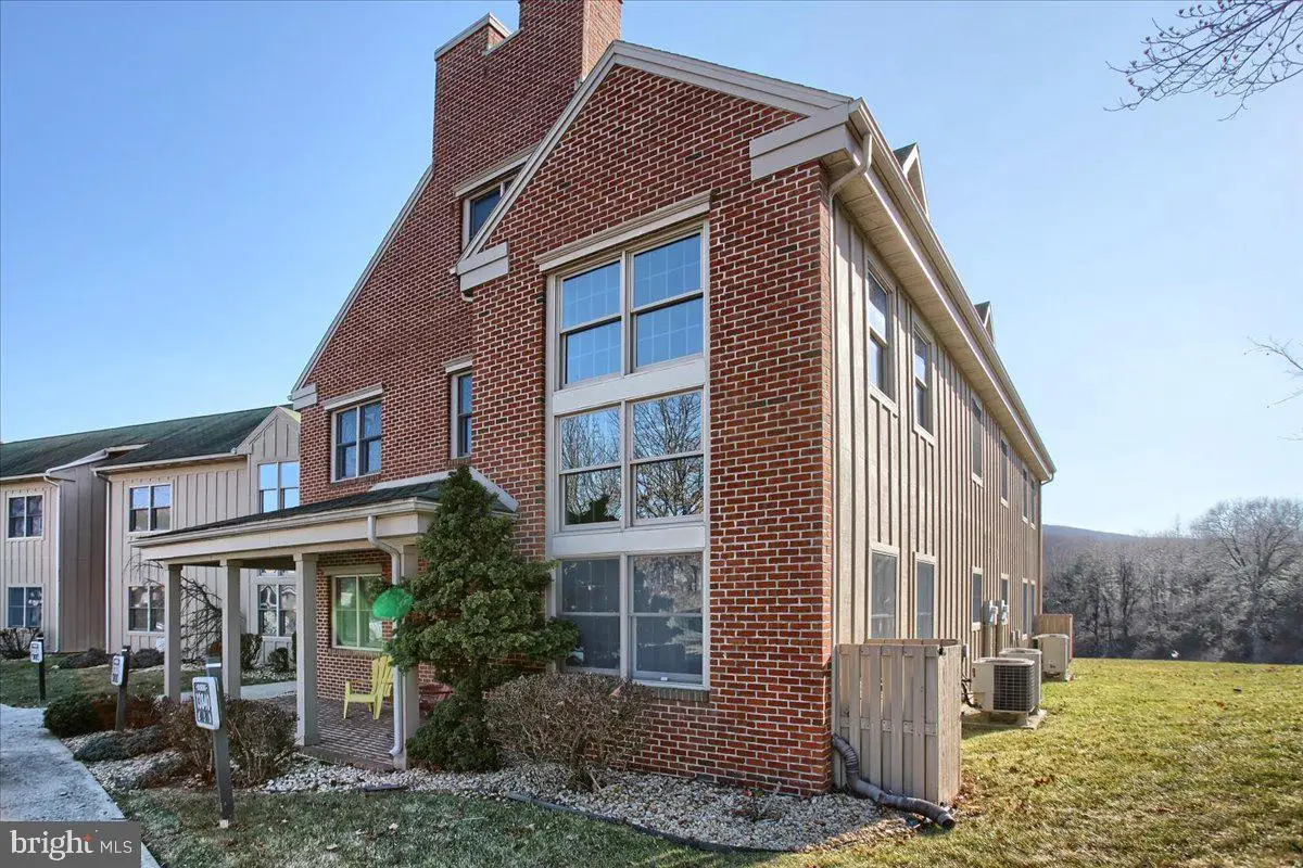 13840 Pond View Lane Ln W, Mercersburg, PA 17236 - #1