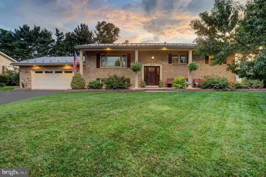 130 Park Pl W, Shippensburg, PA 17257 - #3