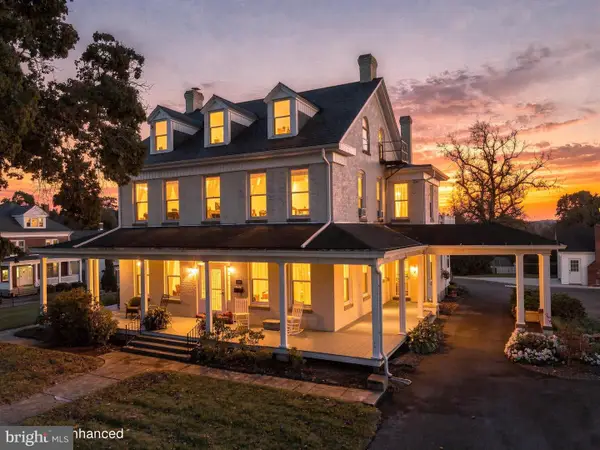 120 E 3rd St, WAYNESBORO, PA 17268