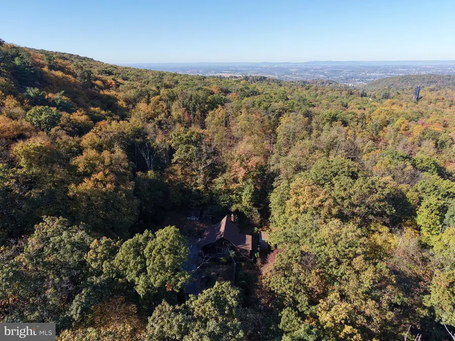 12605 Pennersville Rd, Waynesboro, PA 17268 - #2