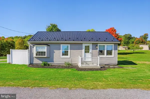 10795 Knob Road, MERCERSBURG, PA 17236