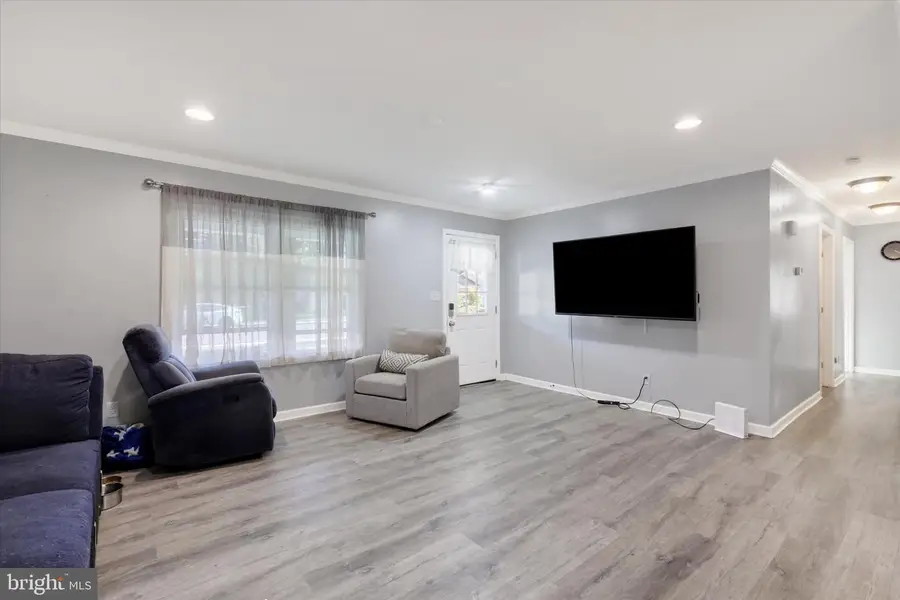 71 Edgelea Dr, Chambersburg, PA 17201 - #3