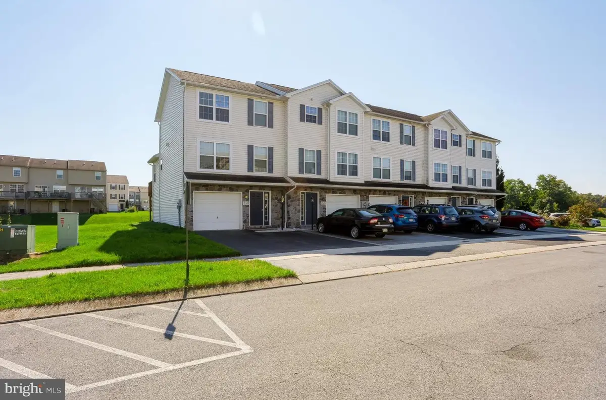 3578 Pinecrest Ct #16, Fayetteville, PA 17222 - #1