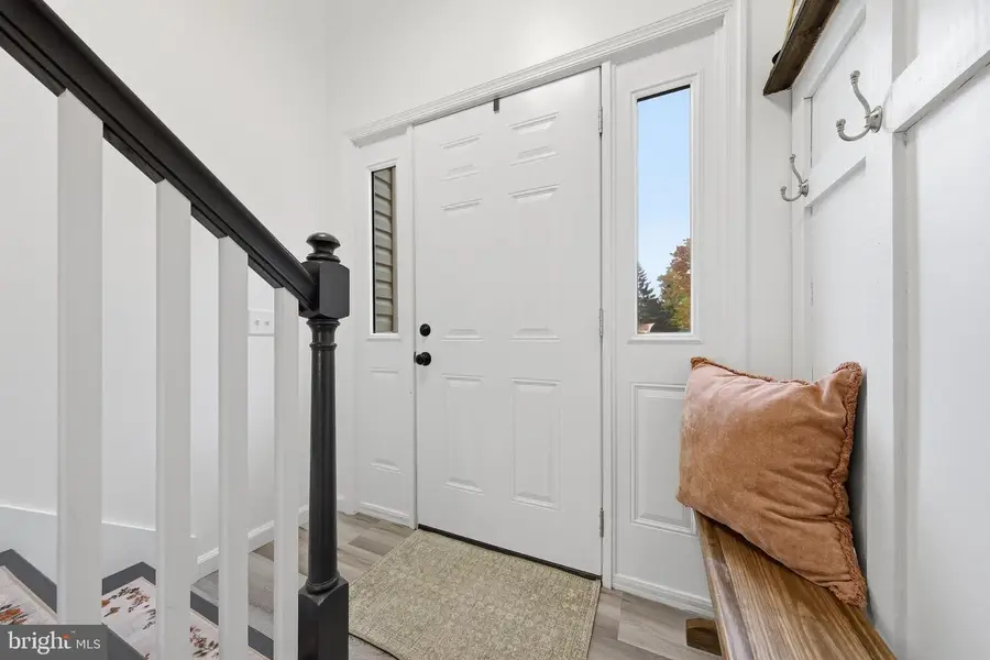 13385 Seibert Ave, Waynesboro, PA 17268 - #2