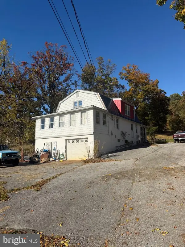 9743 Masters Rd, WAYNESBORO, PA 17268