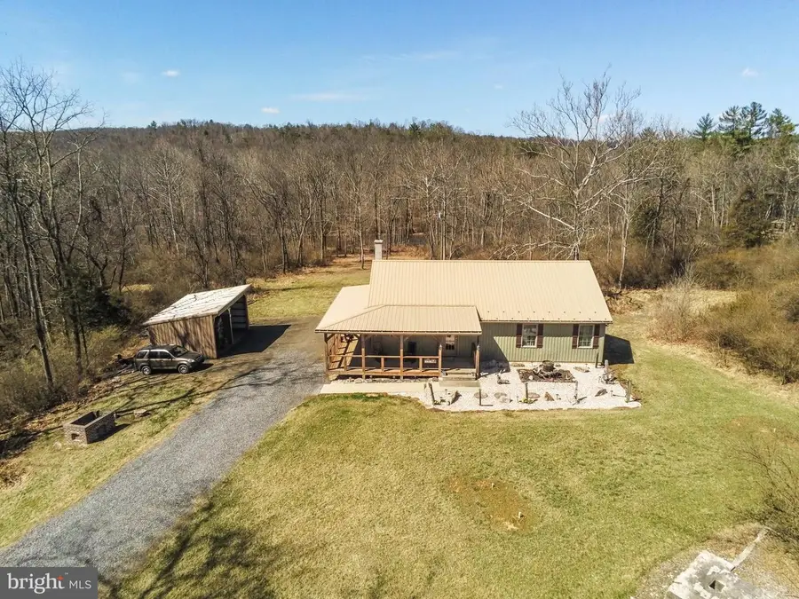 1451 Licking Creek Rd, Big Cove Tannery, PA 17212 - Image #2