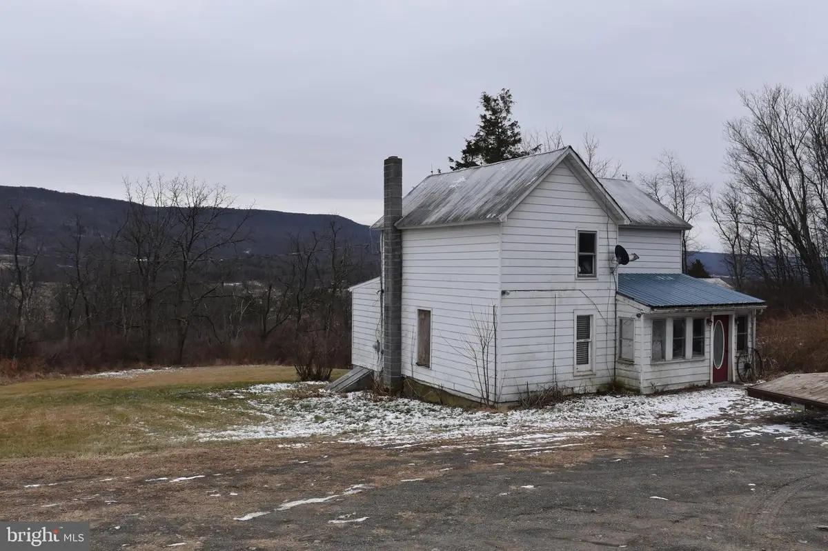 896 Pheasant Trail Ln, McConnellsburg, PA 17233 - Image #1