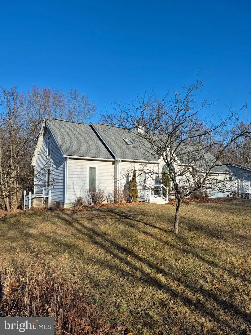 305 Cooper Ln, McConnellsburg, PA 17233 - #3