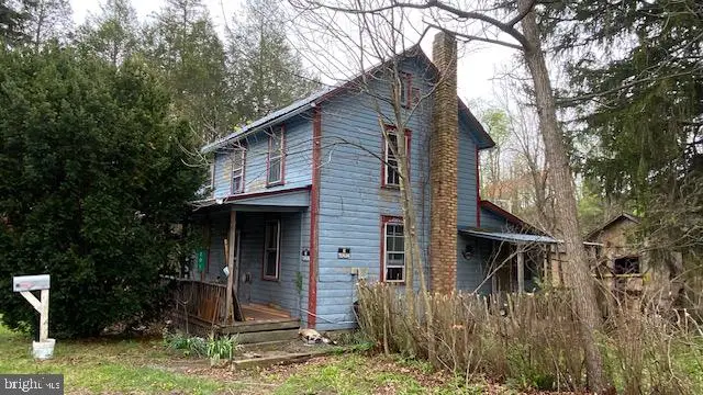 201 Hoover Rd, Waterfall, PA 16689 - #2