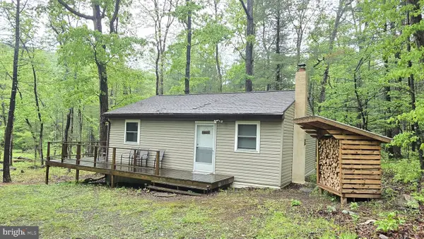 8245 Aughwick, MCCONNELLSBURG, PA 17233