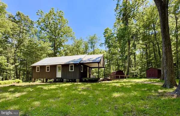 317 Mountainside Road, BREEZEWOOD, PA 15533