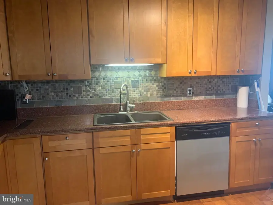 1102 N Mountain Top Dr, McConnellsburg, PA 17233 - #3