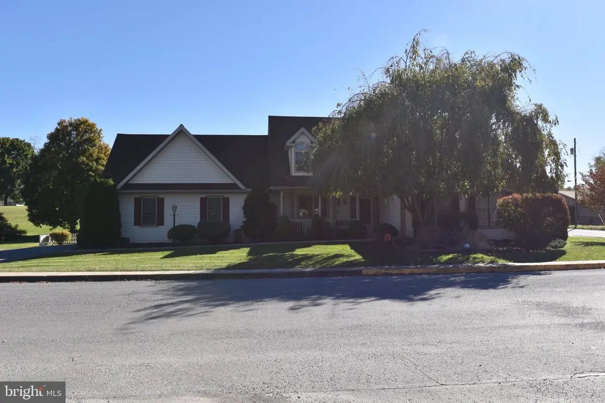 105 Hohman Dr, McConnellsburg, PA 17233 - #1