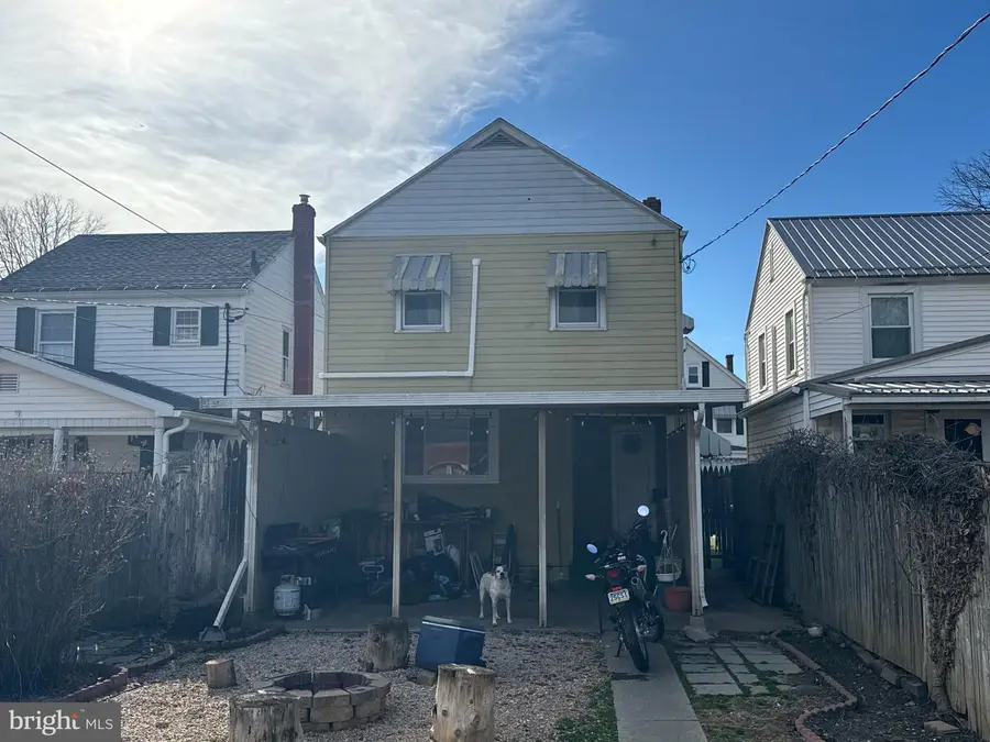 1319 Washington St, Huntingdon, PA 16652 - #2