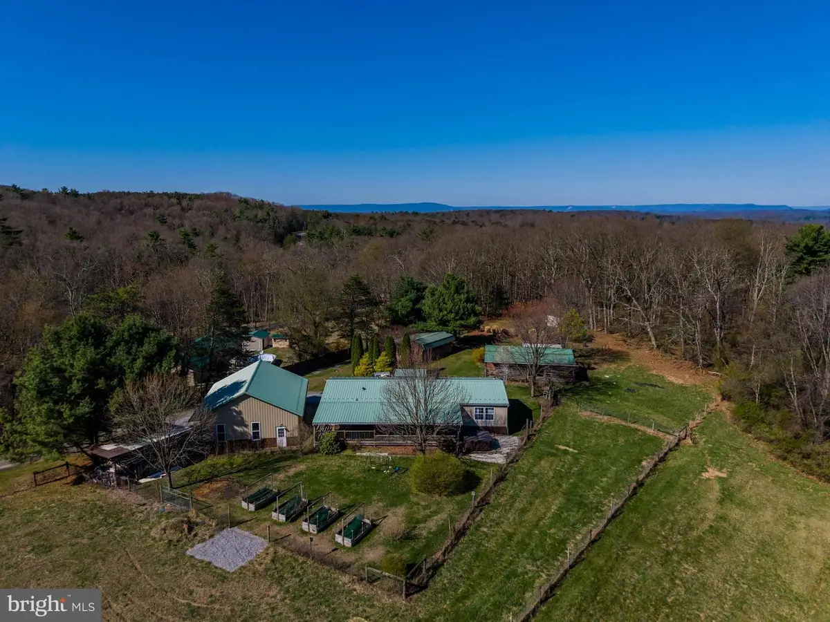 7820 Mccalls Hill Rd, Huntingdon, PA 16652 - #1