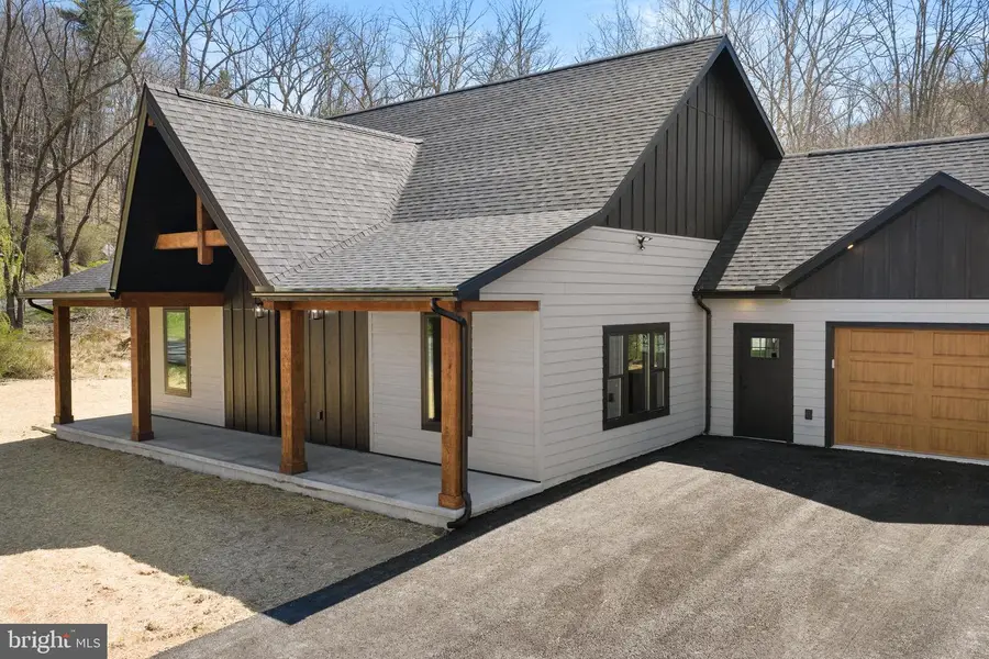 9062 Murray Run Rd, Huntingdon, PA 16652 - #2