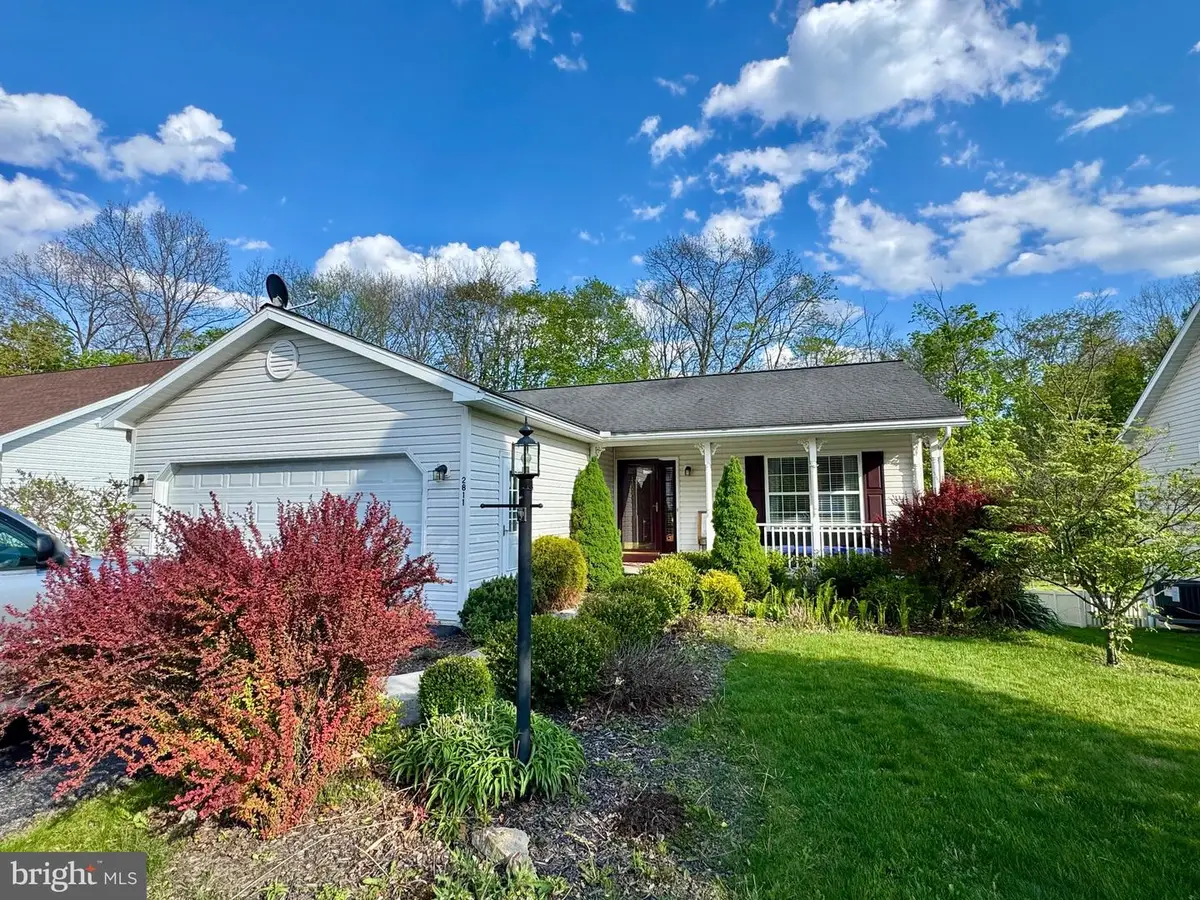 2811 Chapel Hill Rd, Huntingdon, PA 16652 - #1