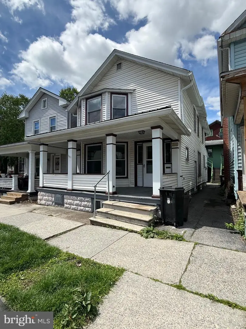 1512 Moore St, Huntingdon, PA 16652 - #1