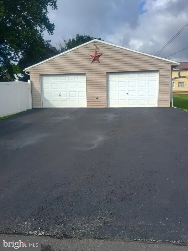 306 Ridgley St, ORBISONIA, PA 17243