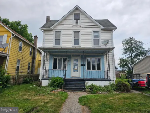 118 W Walnut St, MOUNT UNION, PA 17066