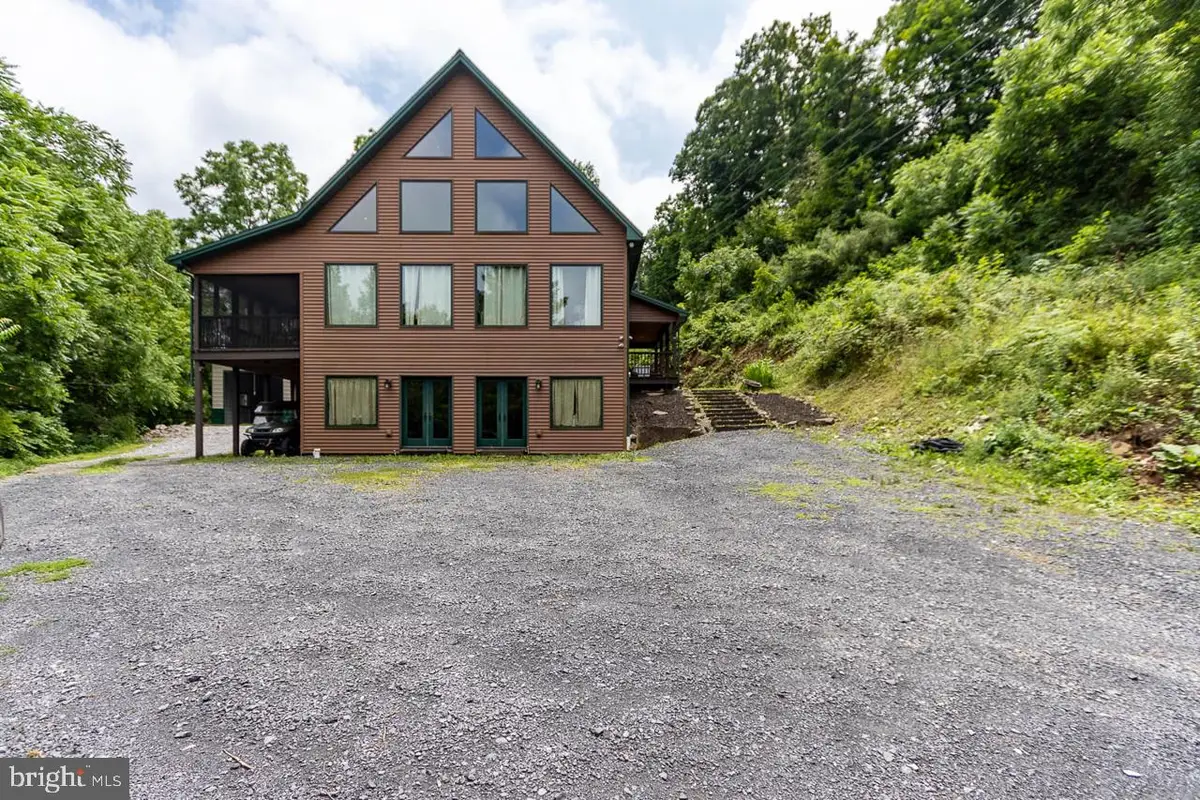 6882 Hungry Hollow Rd, Alexandria, PA 16611 - #1