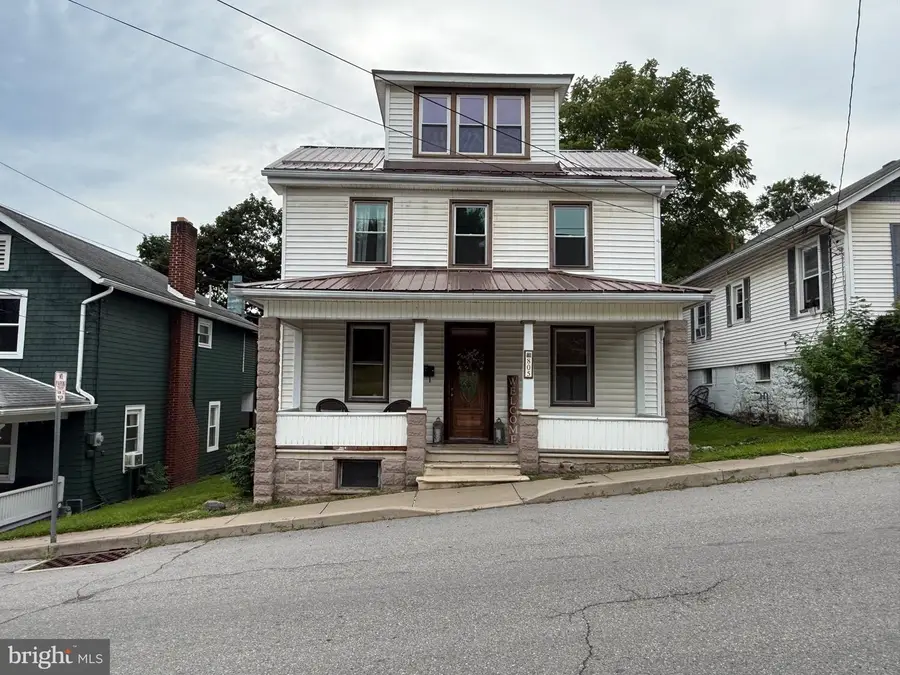 805 5th St, Huntingdon, PA 16652 - #2