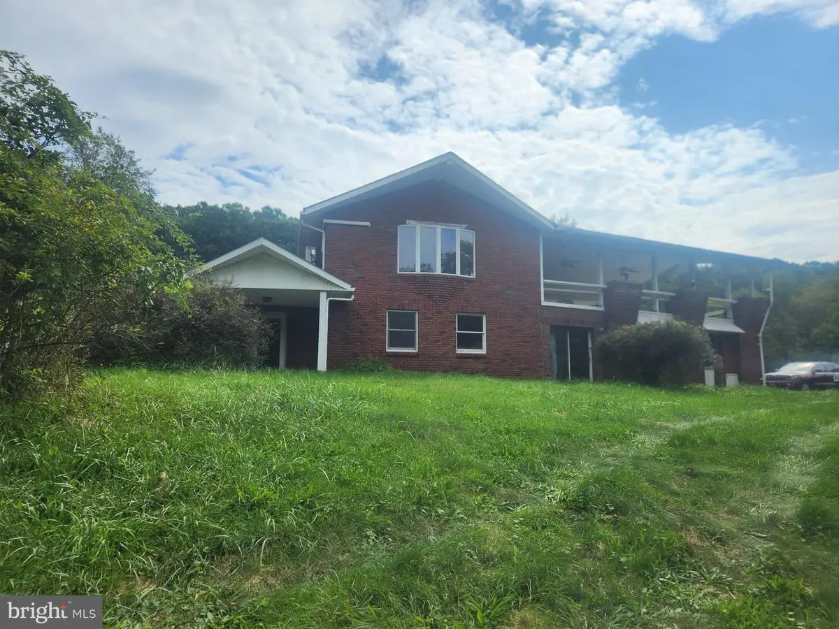 17059 Smith Valley Rd, Mapleton Depot, PA 17052 - #1