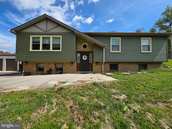 9760 Hunter Ln, PETERSBURG, PA 16669
