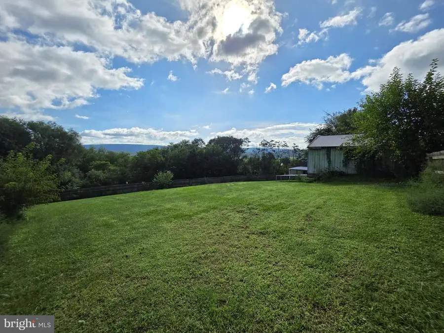 11459 Juniata Ave, Mount Union, PA 17066 - #3