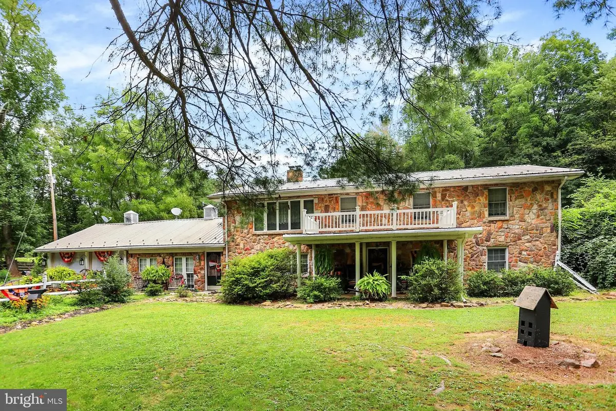 20253 Covered Bridge Rd, Orbisonia, PA 17243 - #1