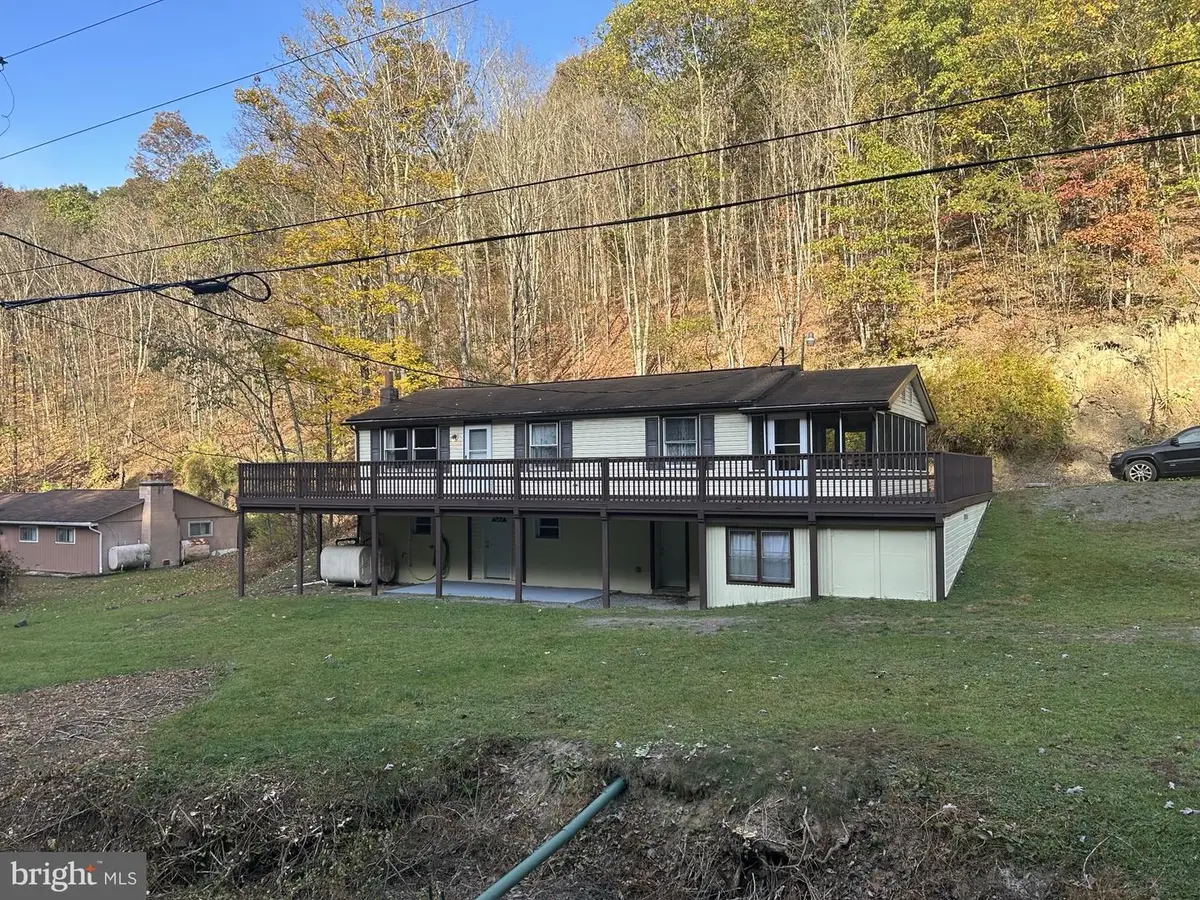 12454 Henderson Overlook Rd, Huntingdon, PA 16652 - #1