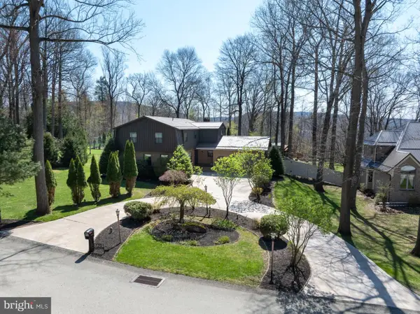 5120 White Oak Dr, INDIANA, PA 15701