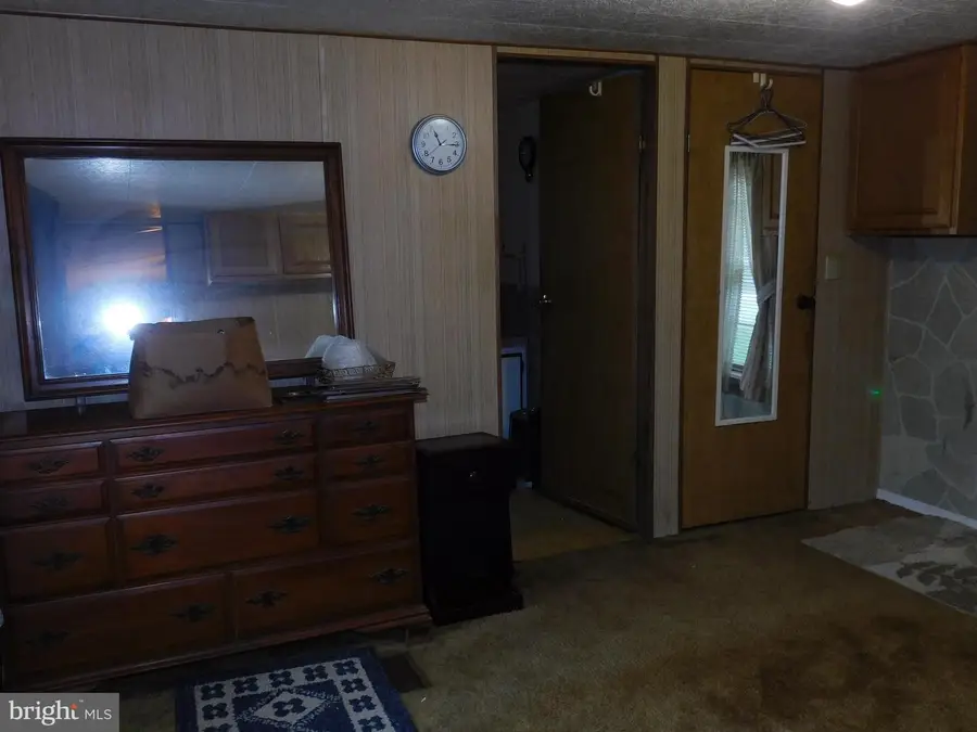 65 Benner's Mobile Court, Thompsontown, PA 17094 - Image #3