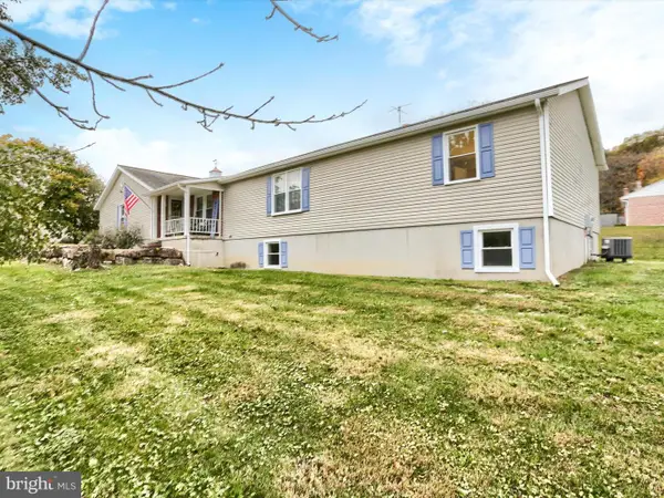158 Farm Drive, THOMPSONTOWN, PA 17094