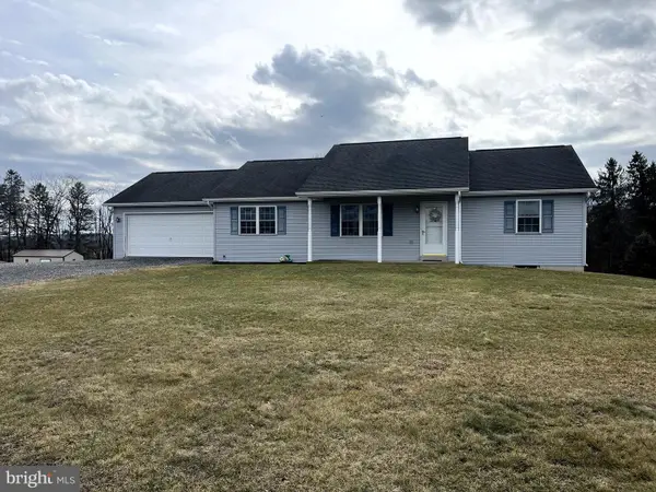 814 Cemetary Rd, THOMPSONTOWN, PA 17094