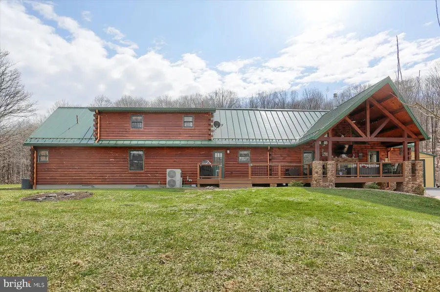 1560 Rhine Hollow Rd, East Waterford, PA 17021 - #3