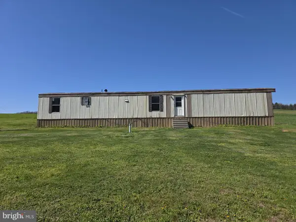 13 Bear Run, MILLERSTOWN, PA 17062