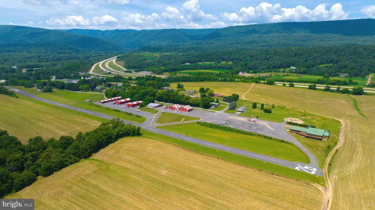 600, 650, 656 Airport Dr, Mifflintown, PA 17059 - #1