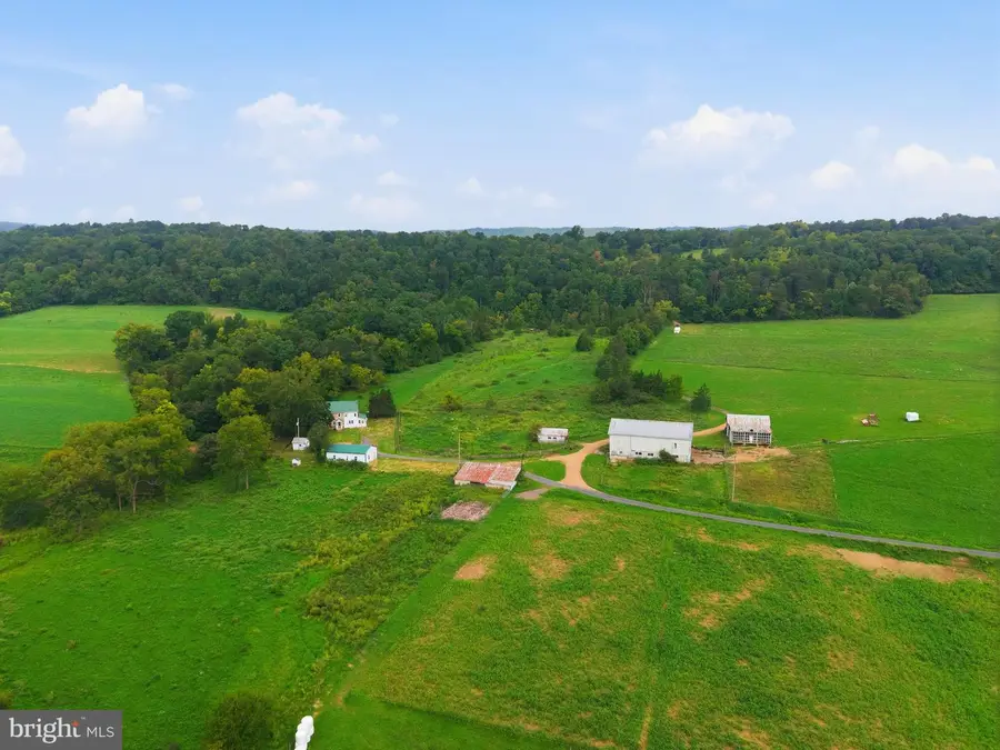 233 Lettys Ln, Mifflin, PA 17058 - #2