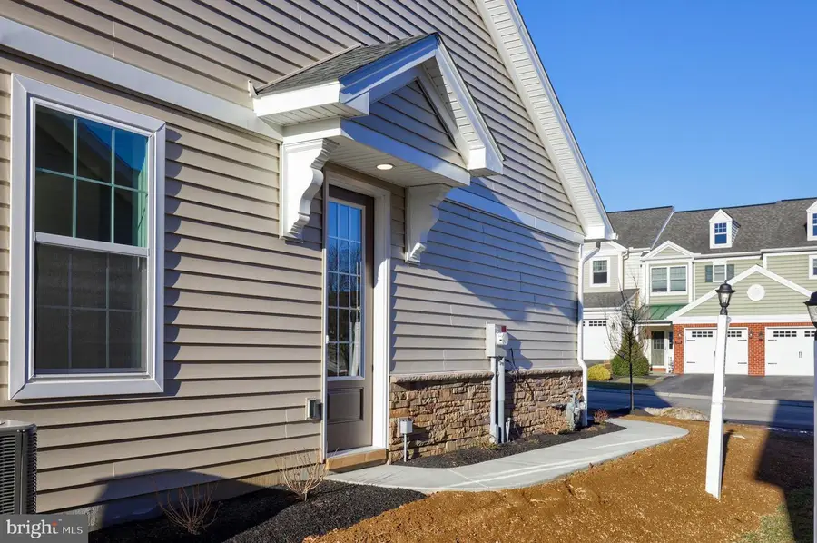 132 Copperstone Ct #53, Millersville, PA 17551 - Image #3