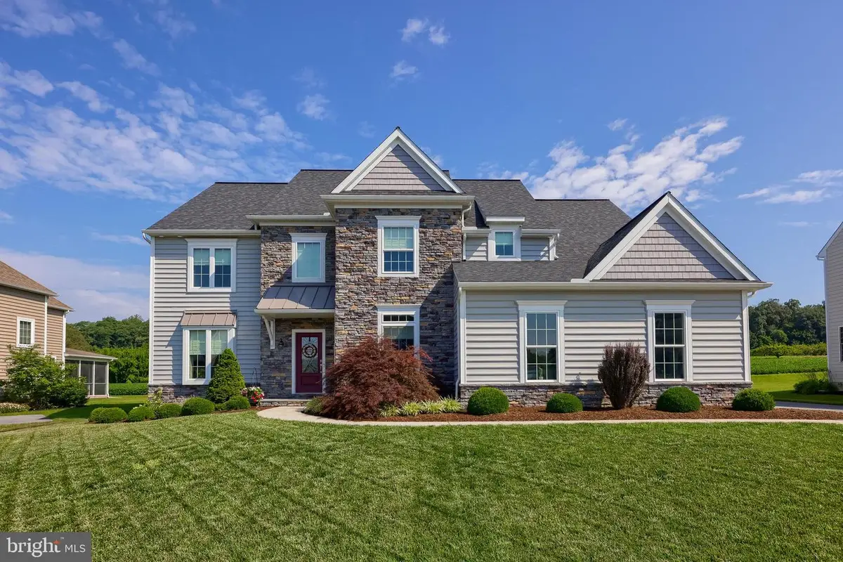 429 E Delp Rd, Lancaster, PA 17601 - #1