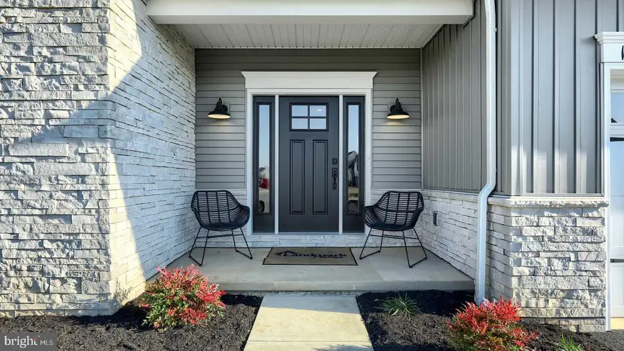 124 Morning Dr, Ephrata, PA 17522 - Image #3