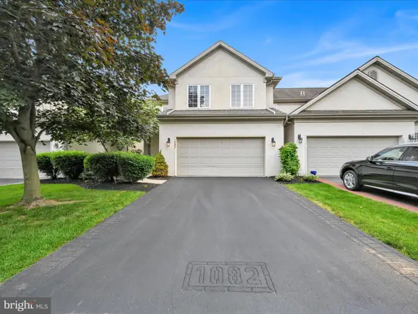 1082 Stillwood Cir, LITITZ, PA 17543