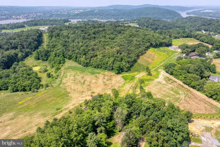 532 Phillips Dr #lot 3, Columbia, PA 17512 - Image #3