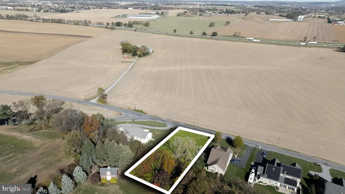 786 Fairview Rd, Mount Joy, PA 17552 - Image #1