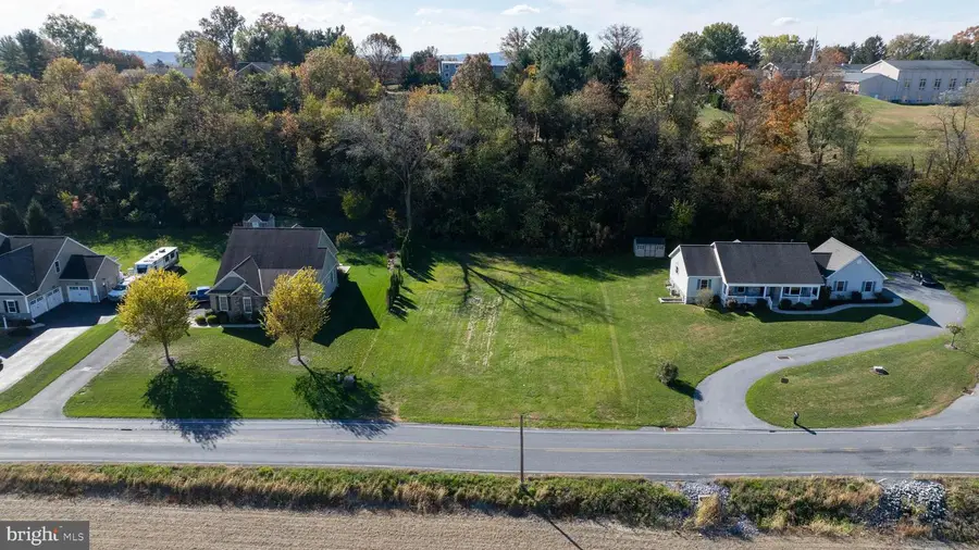 786 Fairview Rd, Mount Joy, PA 17552 - Image #3