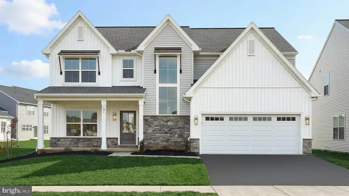 131 Sunrise Ln, Ephrata, PA 17522 - Image #1