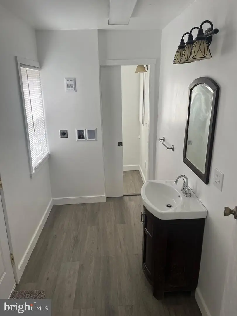 144 W Conestoga St, New Holland, PA 17557 - Image #3