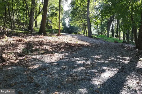 240 Northview Dr, LANCASTER, PA 17601